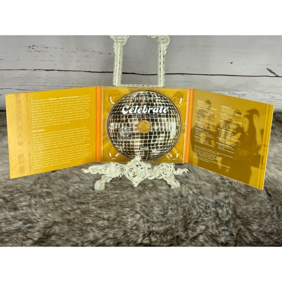 Sharper Image Celebrate Superstar Party Classic CD Audio - Picture 3 of 4